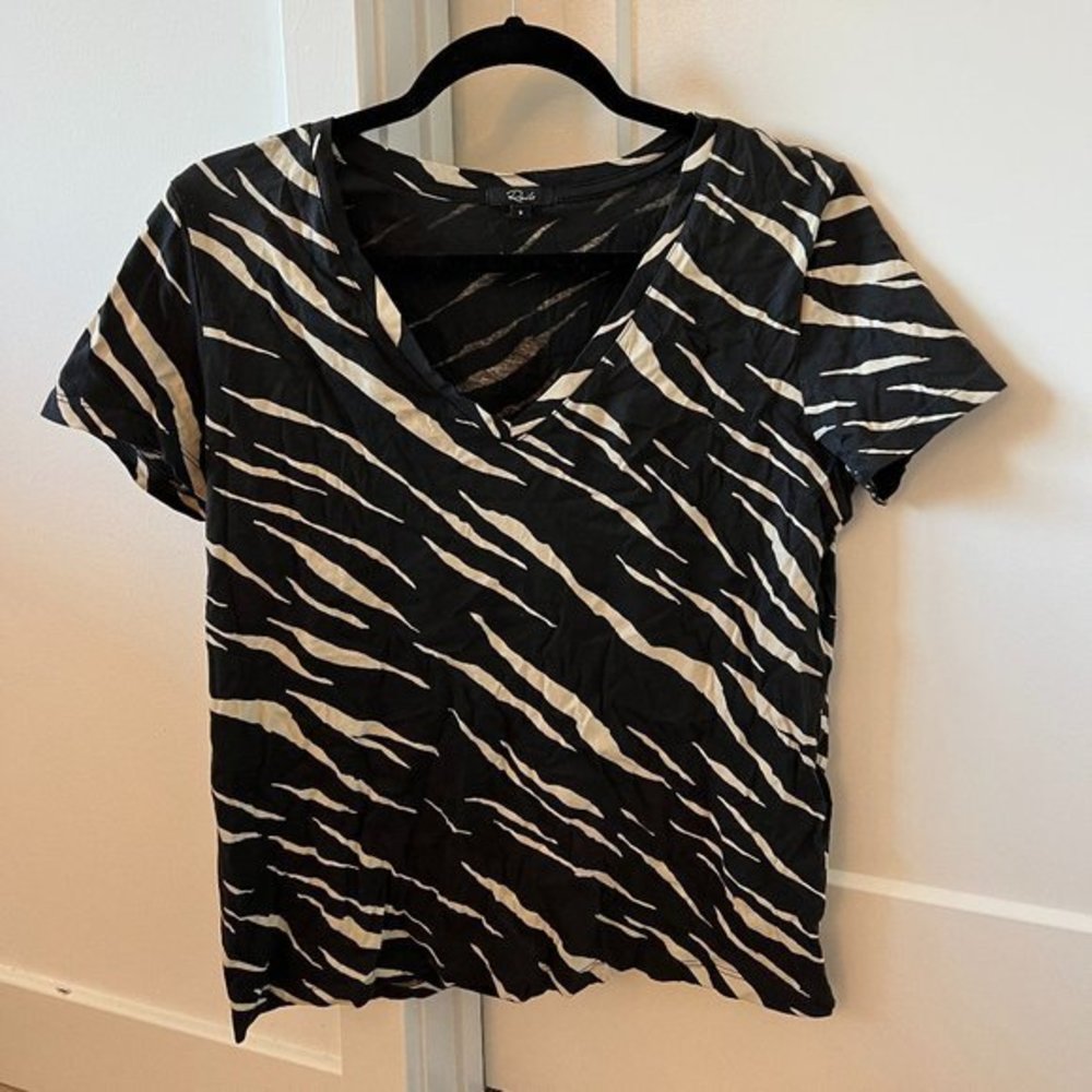 Rails size small‎ zebra print t shirt - Picture 2 of 4